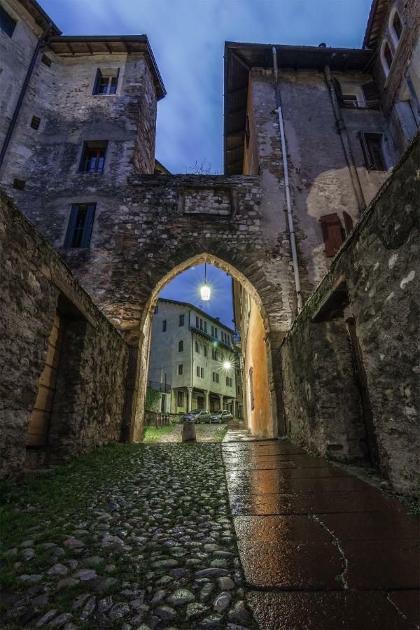 “Oltre Il Confine” Apartment Belluno Exterior foto