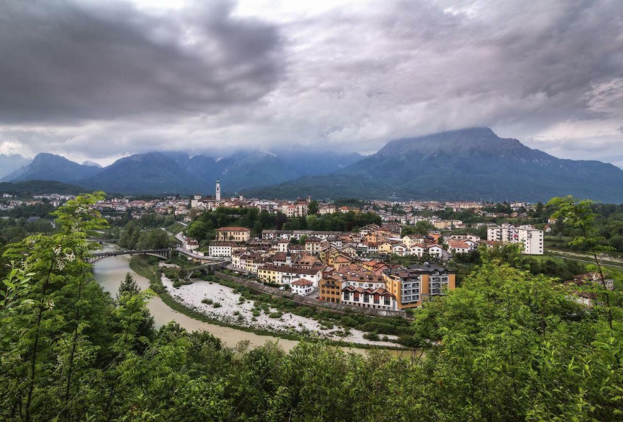 “Oltre Il Confine” Apartment Belluno Exterior foto